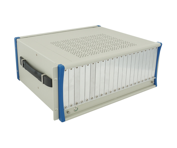 PXI測(cè)控機(jī)箱   阿爾泰  PXIC-7318 3U 18槽